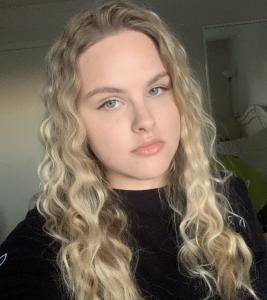 Eva McDaniel - Baby Cardiff, United Kingdom